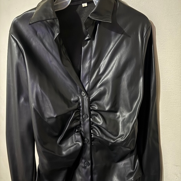 Leather Top - Picture 5 of 5